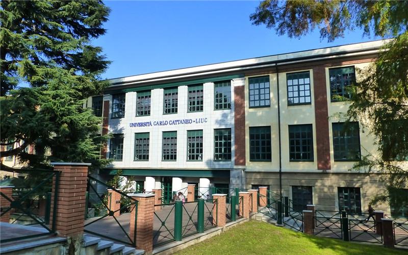 意大利“卡羅·卡塔內(nèi)奧”自由大學(xué)（Università Carlo Cattaneo）長(zhǎng)青藤海外